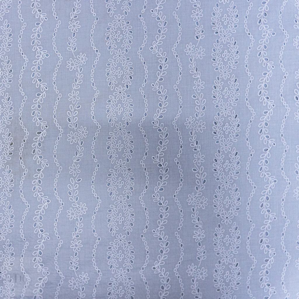 1009465F1231.jpg COTTON VOILE EMBROIDERY 150CM - Image 1