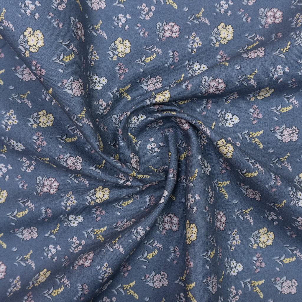 24362D15F111232.jpg LIBERTY 100% COTTON QUILTING 1071 kensington a - Image 2