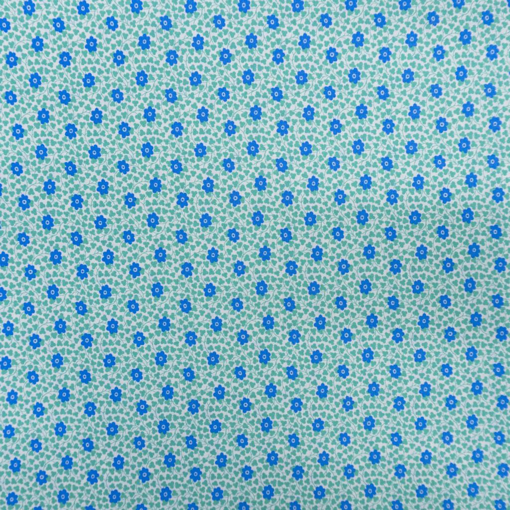 24362D15F141231.jpg LIBERTY 100% COTTON QUILTING 1041 chelsea flower c - Image 1