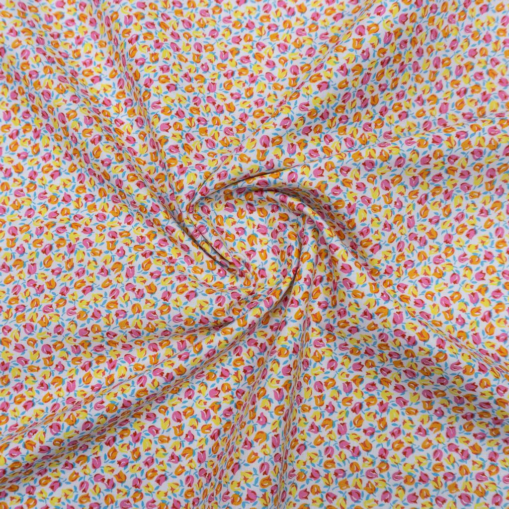 24362D15F149232.jpg LIBERTY 100% COTTON QUILTING 1096 tiny tulips c - Image 2