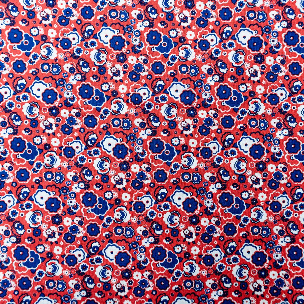 24362D15F20231.jpg LIBERTY 100% COTTON QUILTING 1034 COSMOS CLOUD B - Image 1