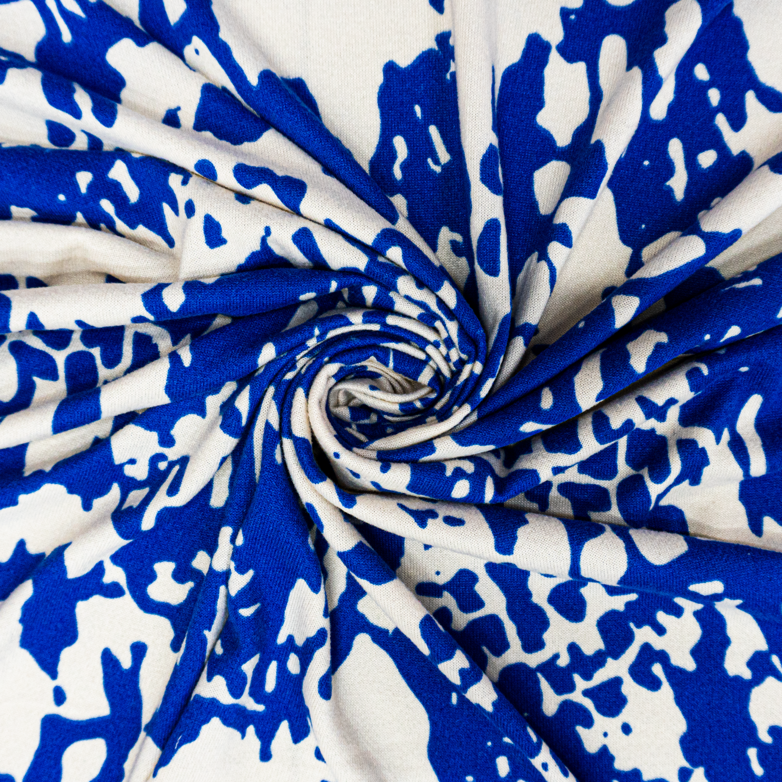 28652D145F10232.png CASHMERE PRINT(150CM)(16 ROYAL) - Image 2