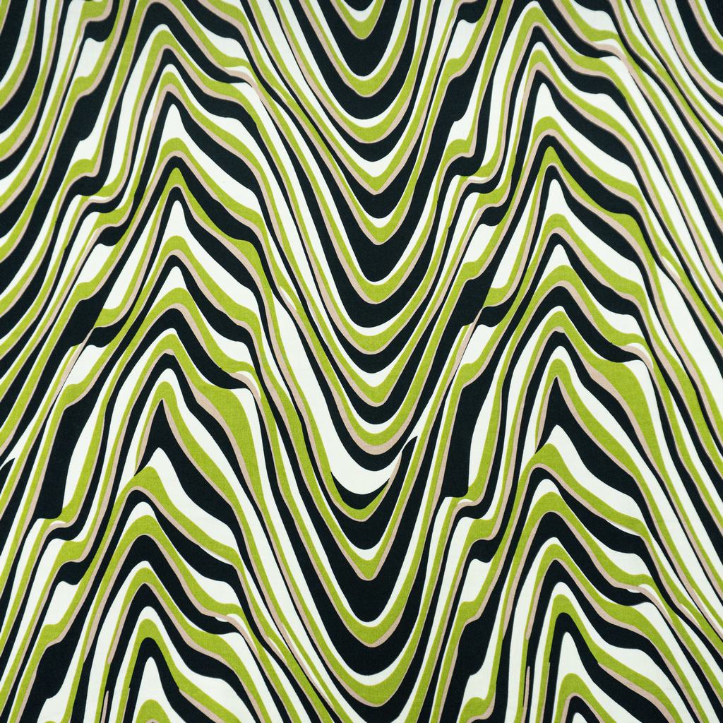 30315F47231.jpg RAYON POPLIN PRINT (150CM)(374-GREEN) - Image 1