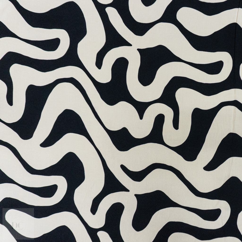 30315F93231.jpg RAYON POPLIN PRINT BLACK - Image 1