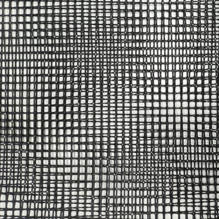150CM WIDE GAUGE MESH 220GMS - Image 1