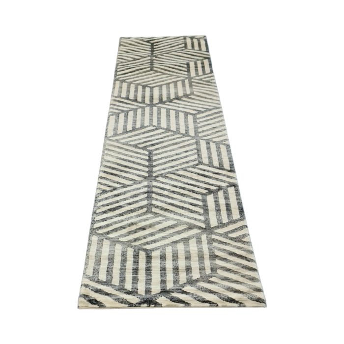 80 X 300 CAMBRIDGE CREAM - Image 1
