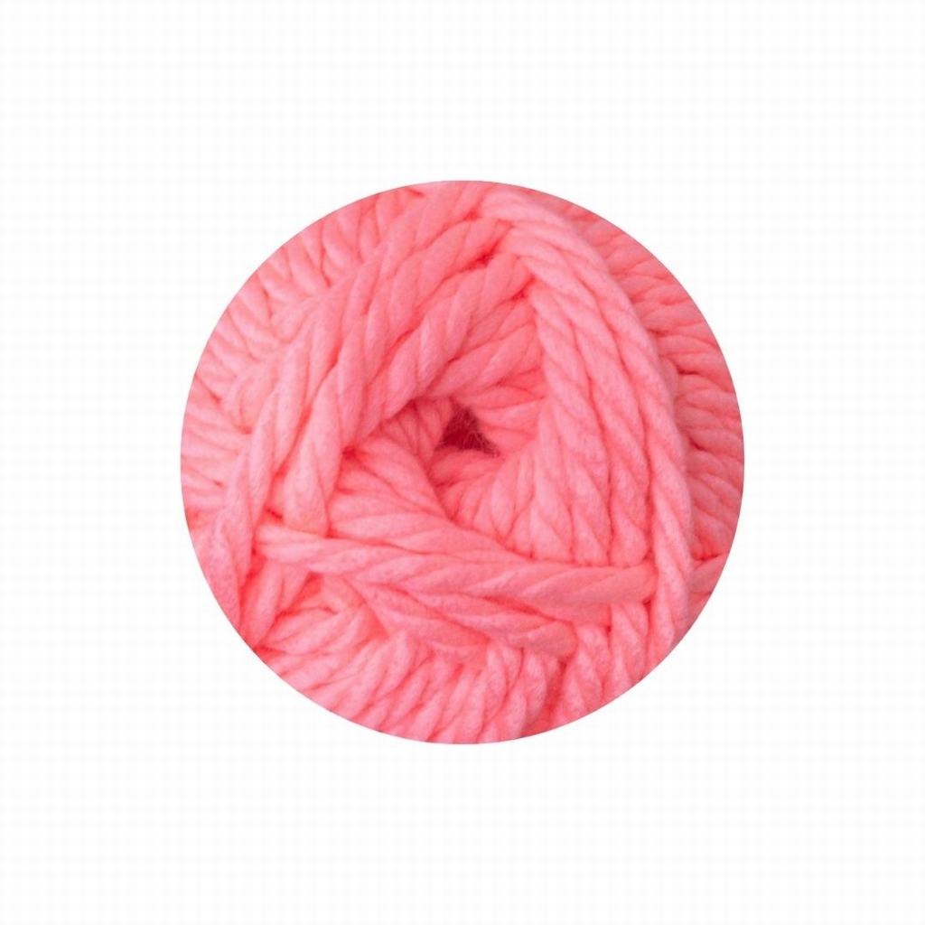 90045F144231.jpg MEGA CHUNKY SOLID 300G-NEW PINK - Image 1