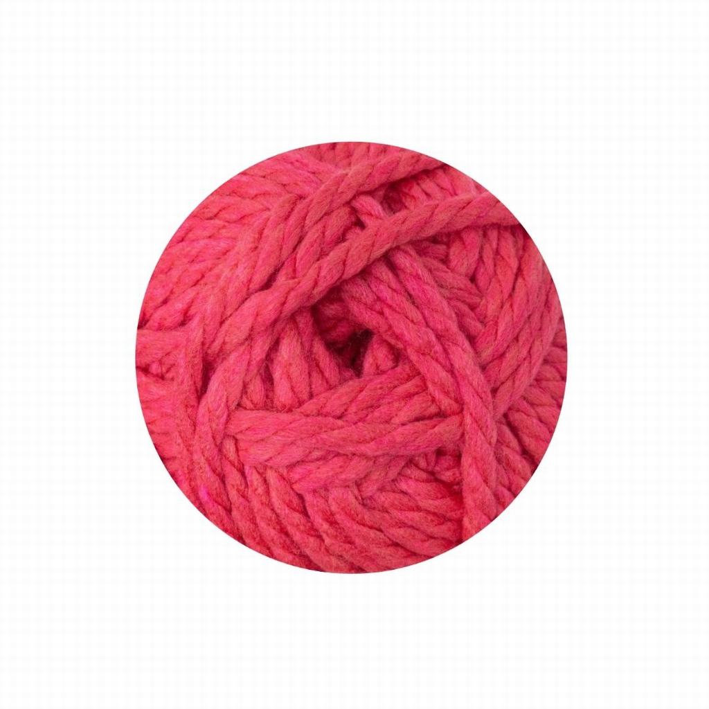90045F763231.jpg MEGA CHUNKY SOLID 300G-HOT PINK - Image 1