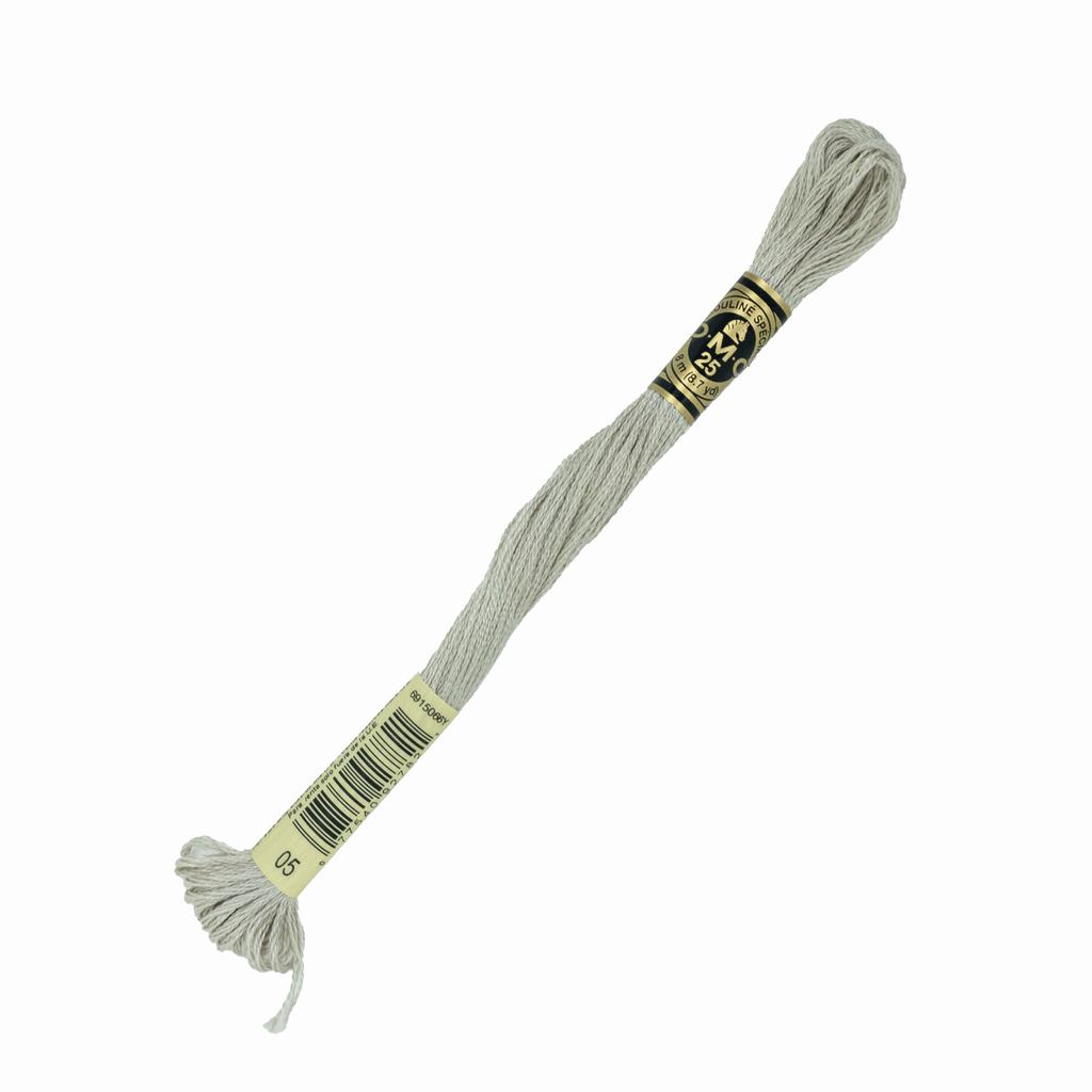 DMS5F05231.jpg DMC HAND EMBROID. MOULINE SP. 05 - Image 1