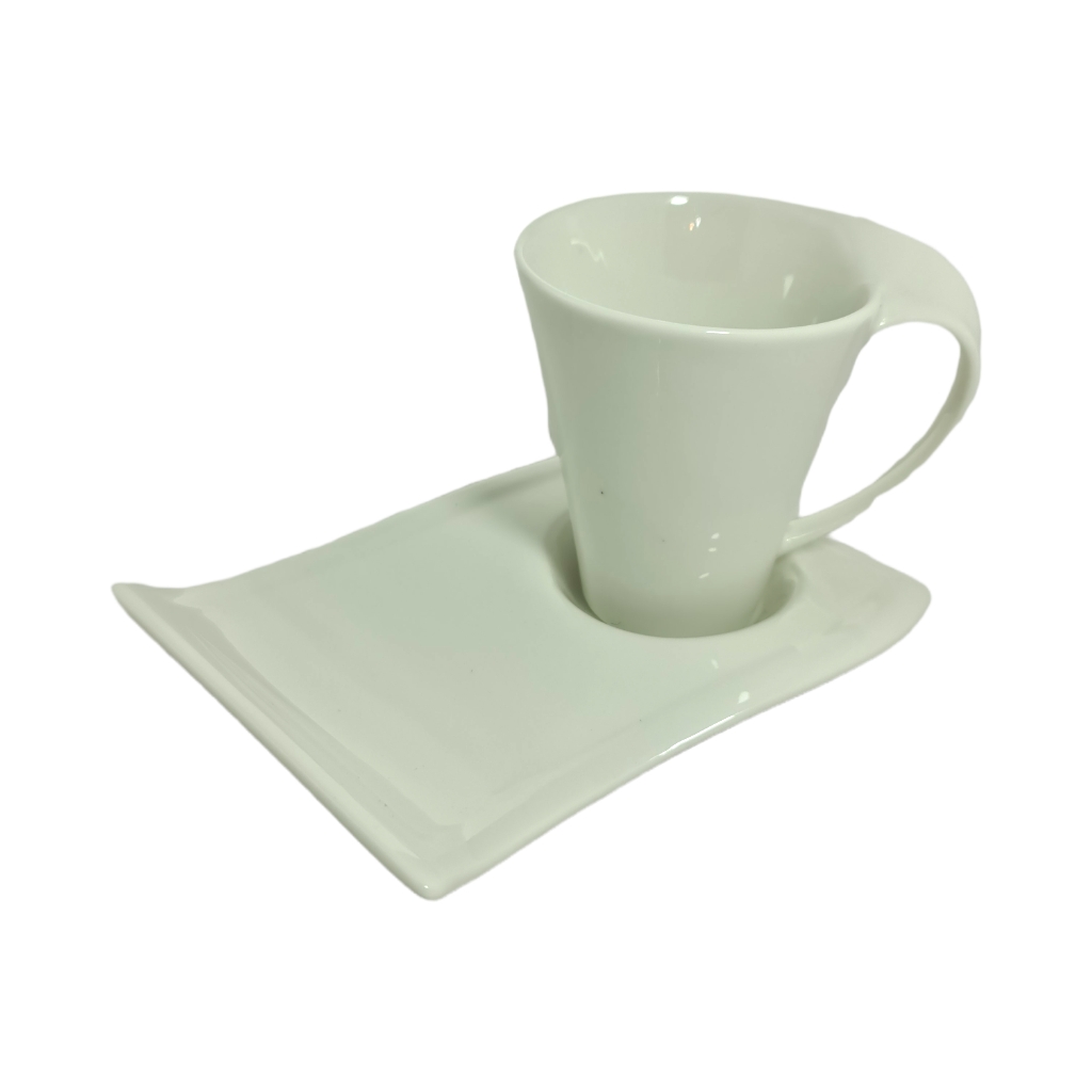 MB2D70911.jpg WAVE CUP AND SAUCER ZG9001B - Image 1