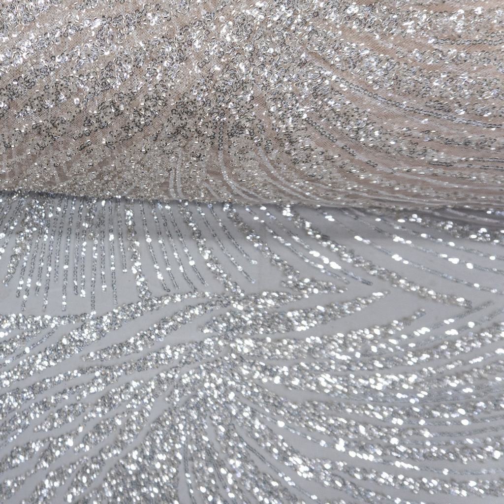 P40515F2232.jpg TULLE SEQ. & BEADS - Image 2