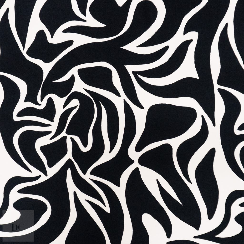 P44025F5231.jpg PRINTED NR TWILL 4405-1 - Image 1