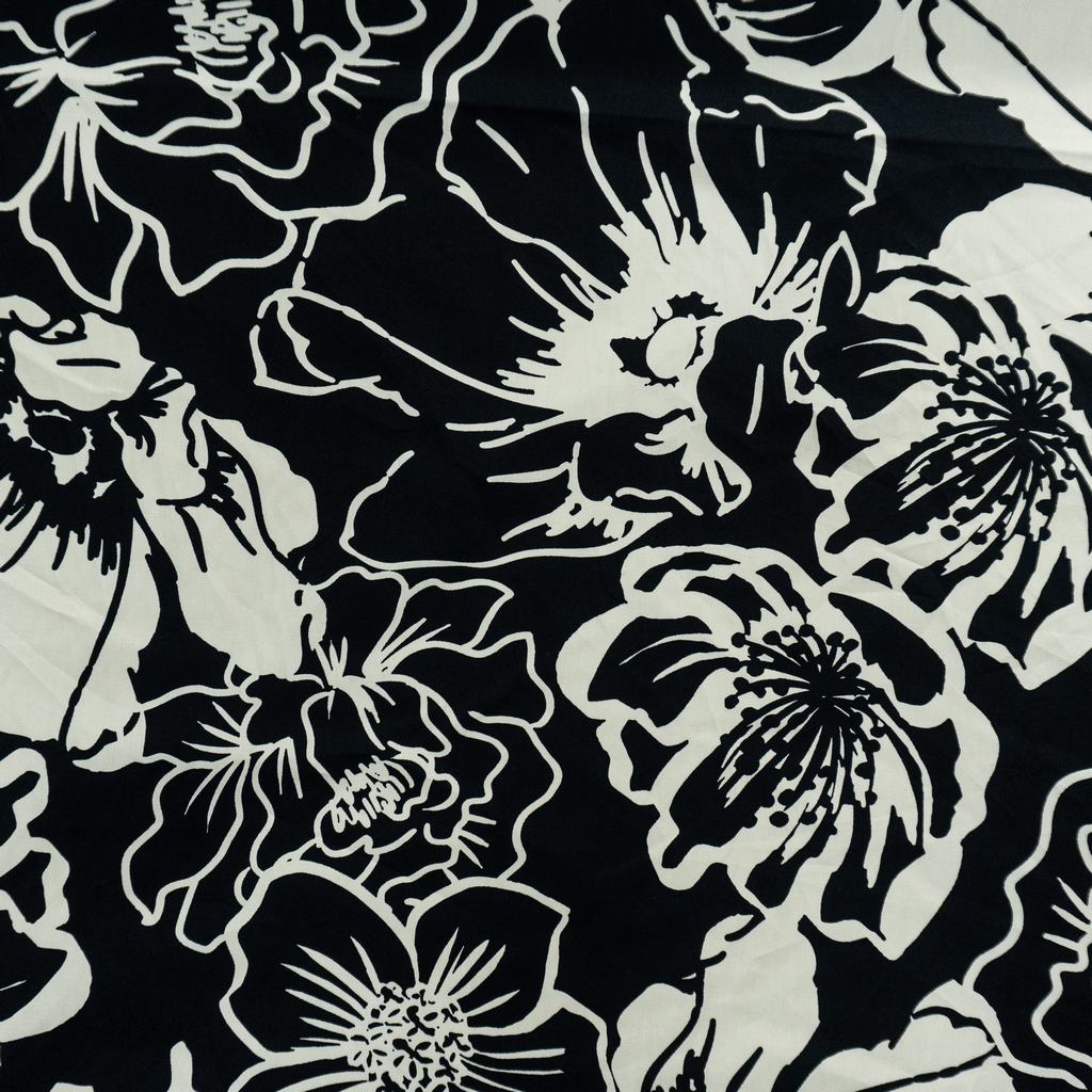 S232D475F3231.jpg PRINTED COTTON POPLIN- BLACK - Image 1