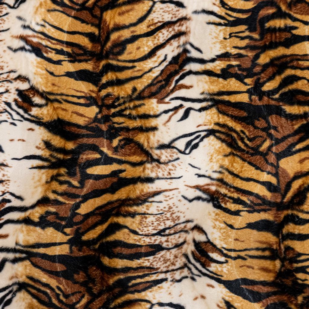 AFP5F6231-1.jpg ANIMAL FUR(FAUX) - Image 1