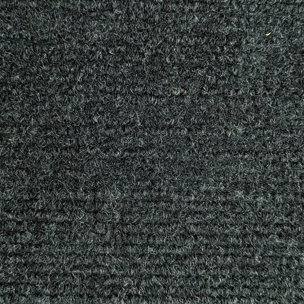 768495FBLACK231.jpg CAR MAT RIBBED (720GM)(BLACK) - Image 1